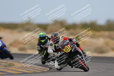 media/Dec-03-2022-CVMA (Sat) [[a3451eb8a4]]/Race 8 500 Supersport-350 Supersport/